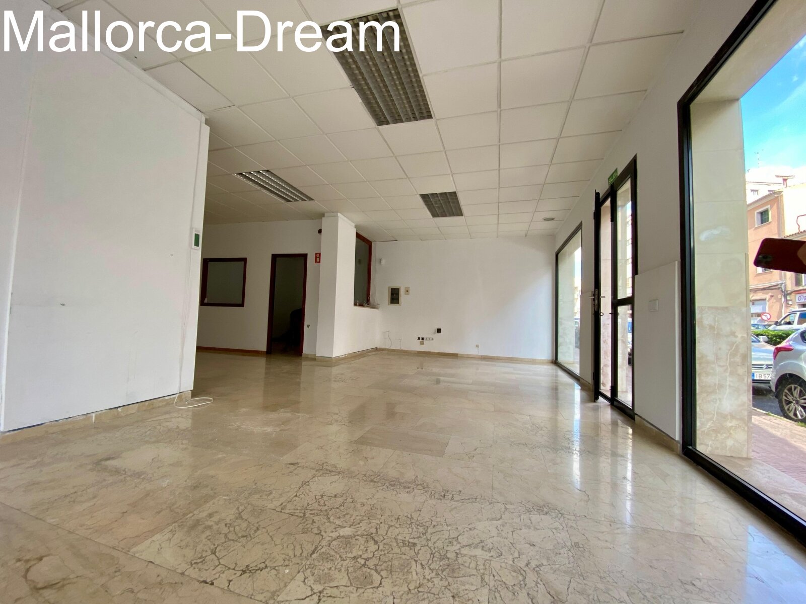 Manacor: Gutes Ladenlokal in zentraler guter Lage in Manacor zu mieten 