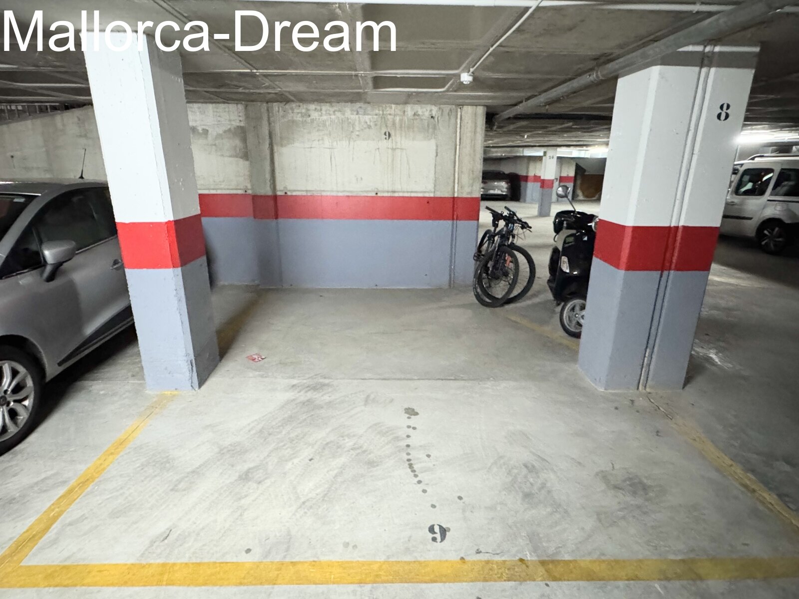 Cala Millor: Tiefgaragenplatz im Zentrum 