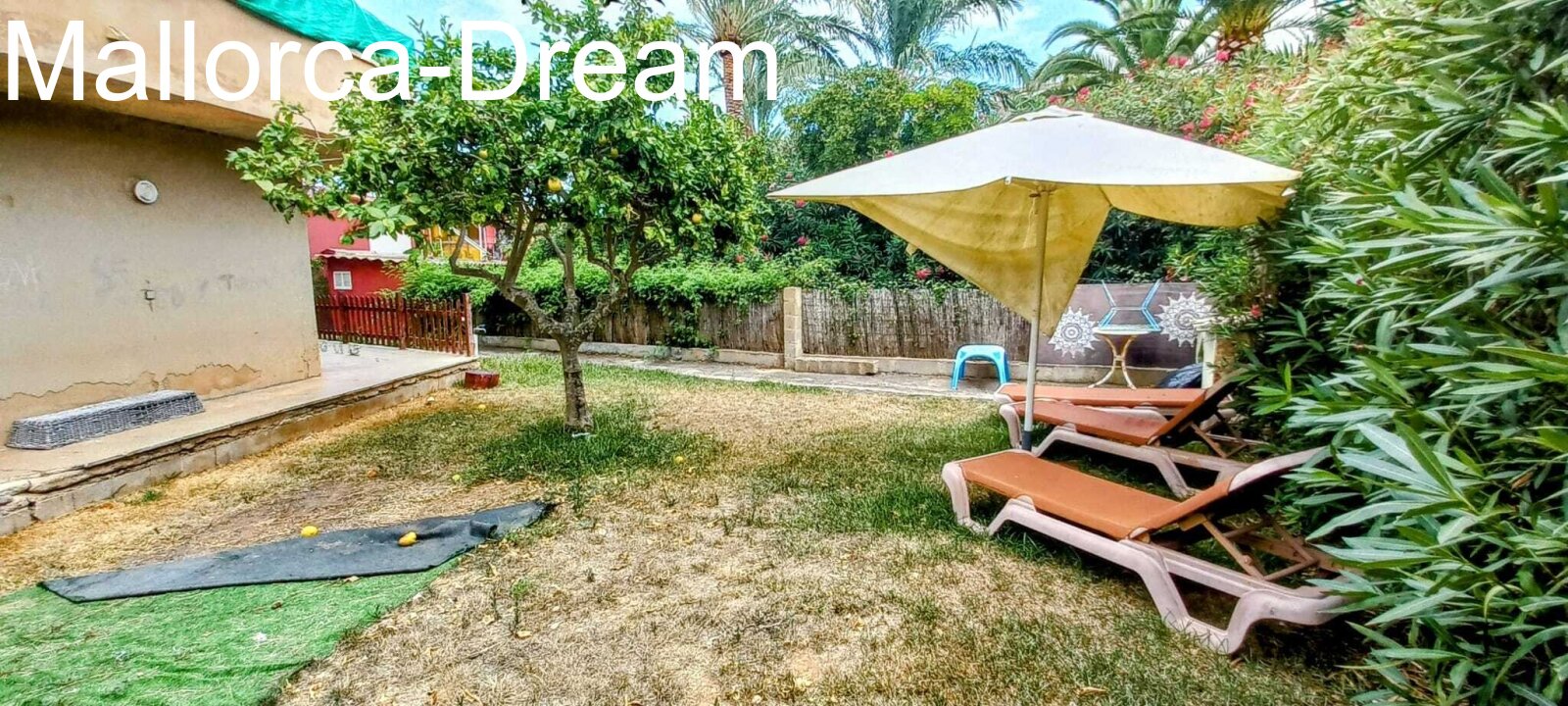 Cala Millor: This ground-floor apartment with gas central heating, a garden, and a garage Cala Millor: This ground-floor apartment with gas central heating, a garden, and a garage