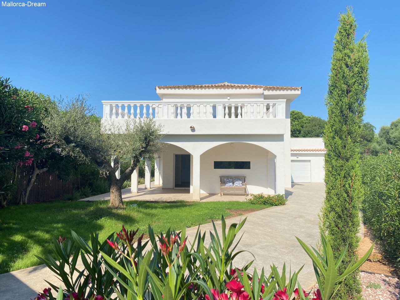 Sa Coma: Modernized villa with pool in a quiet location and close to beach 