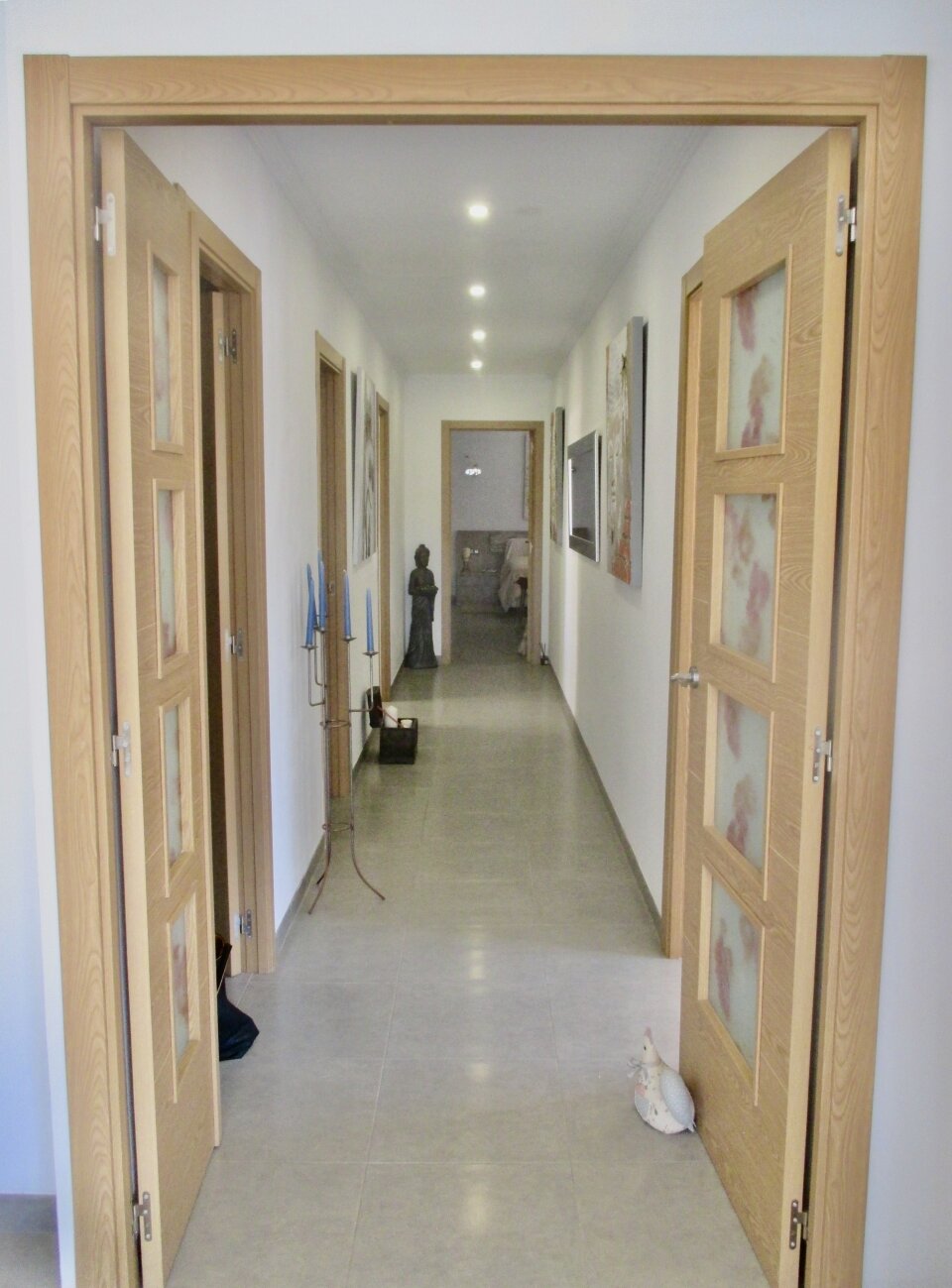 Hallway (ground floor)