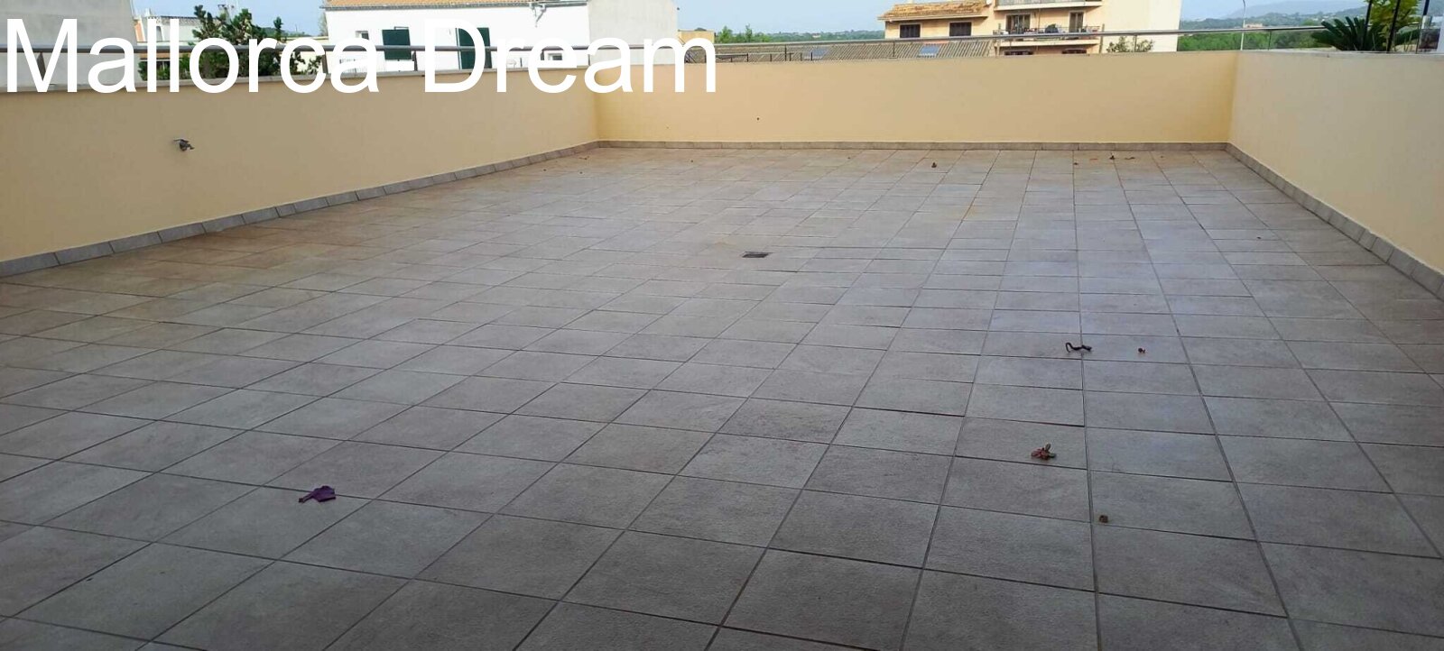 Porto Cristo: Apartamento con terraza extragrande, ascensor y aire acondicionado en pleno centro de Porto Cristo 